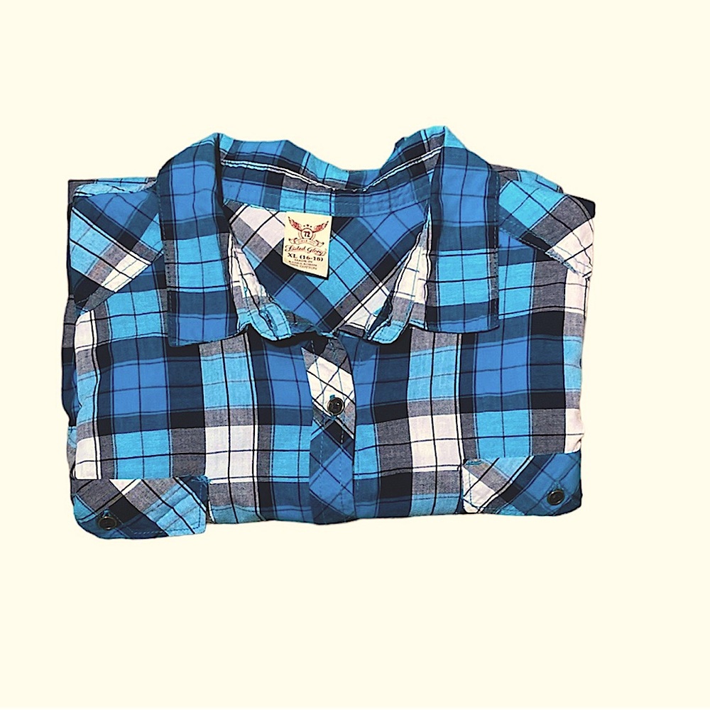 Women’s Long Sleeve Button Down Turquoise Plaid Top - Picture 2 of 4